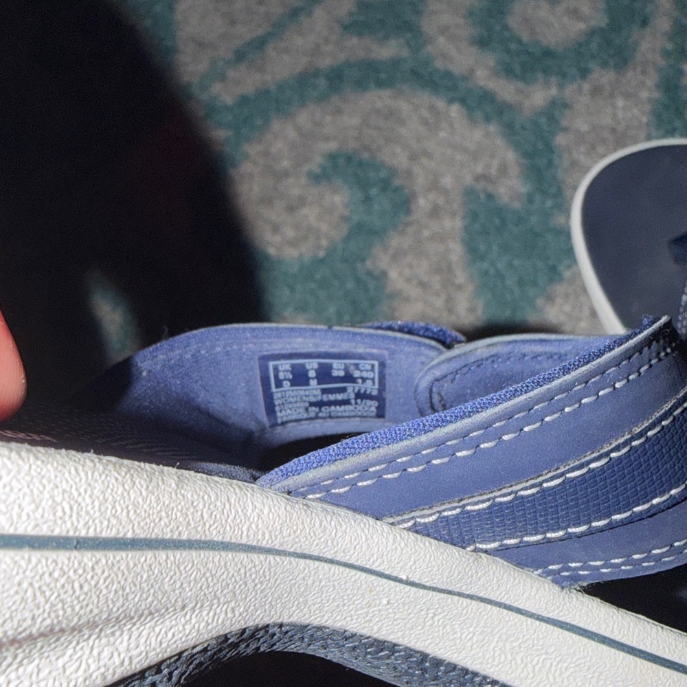 Clarks Navy Cloudsteppers - Picture 4 of 4